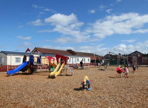 Oaken Caravan - Golden Sands Away Resorts Kinmel Bay Exterior photo