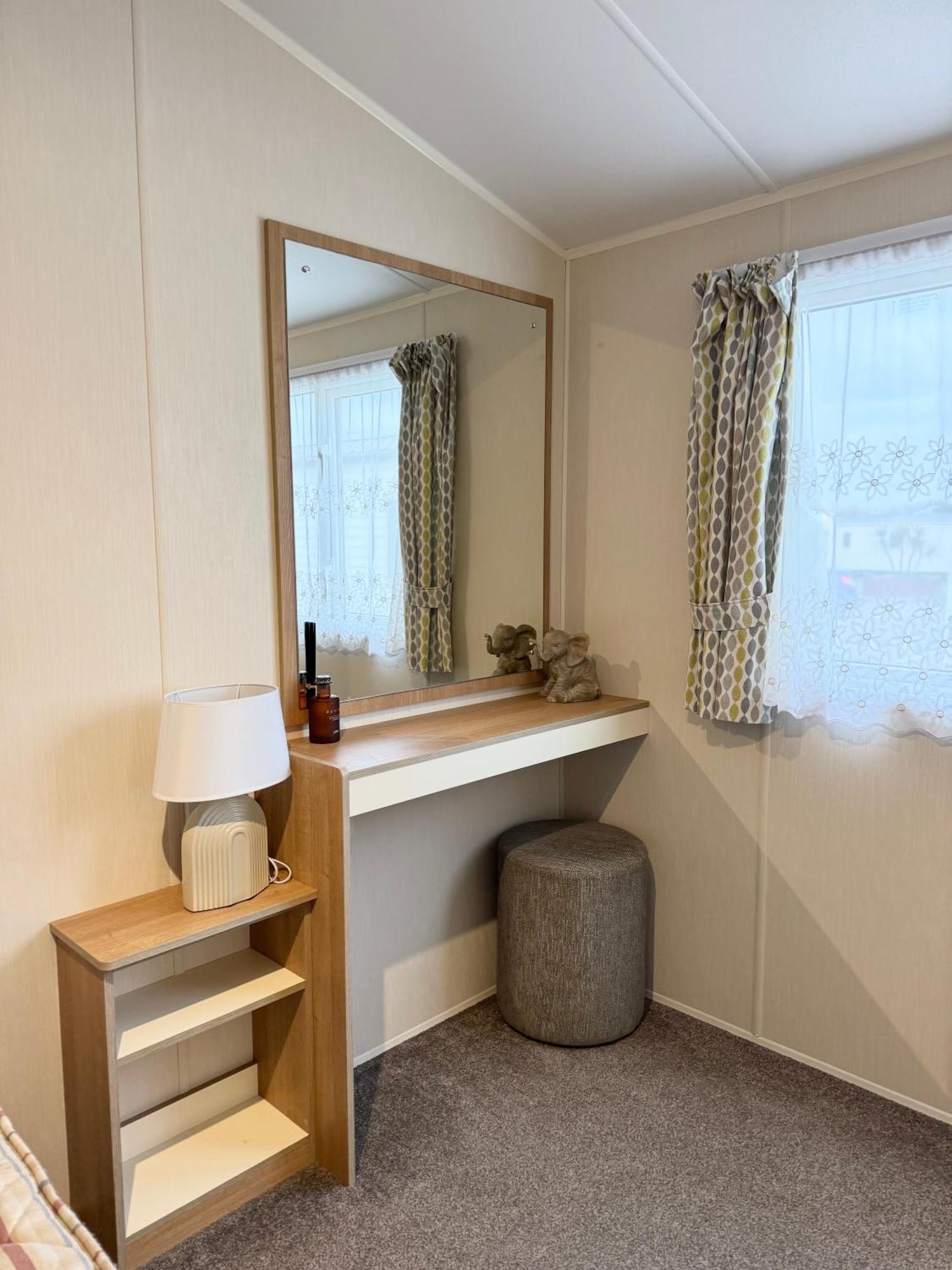Oaken Caravan - Golden Sands Away Resorts Kinmel Bay Exterior photo